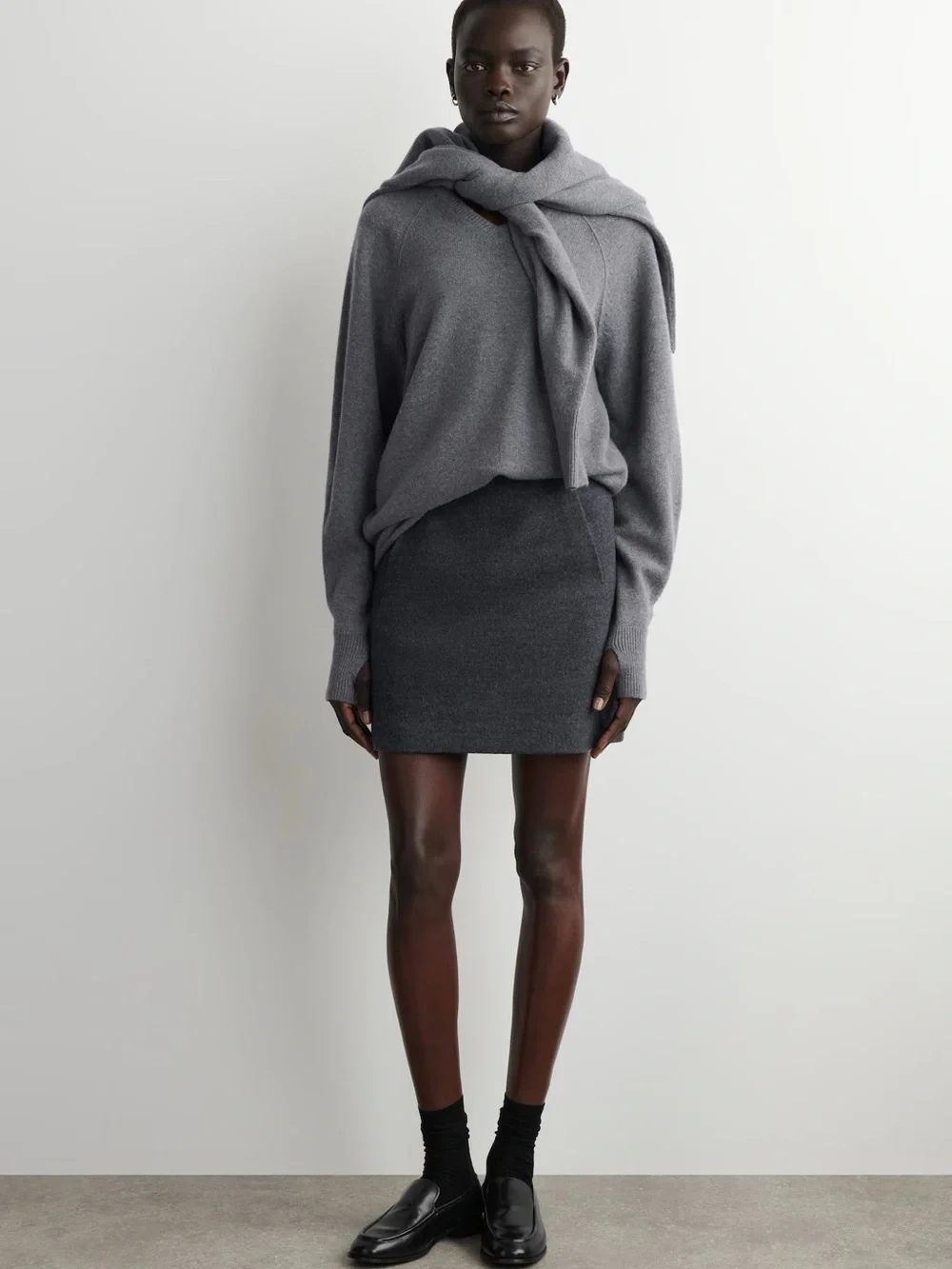 NWT (size M) COS BOILED MERINO WOOL MINI SKIRT - Picture 1 of 8